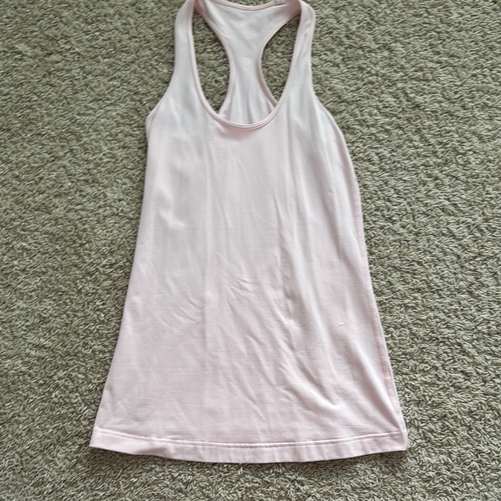 Lululemon tank